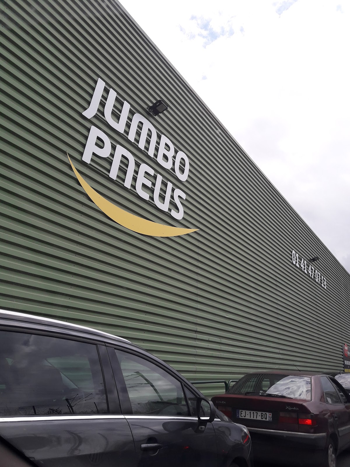 JUMBO PNEUS GENNEVILLIERS - Eurotyre