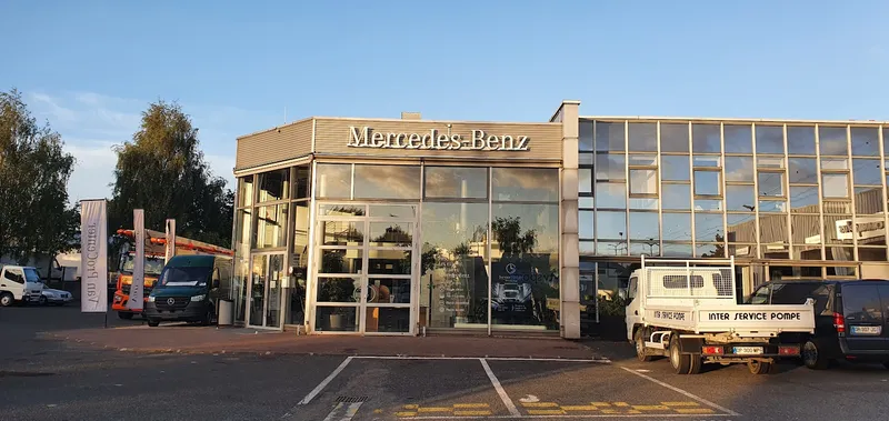 Mercedes-Benz Utilitaires, Poids Lourds, Bus - Daimler Truck Retail Wissous