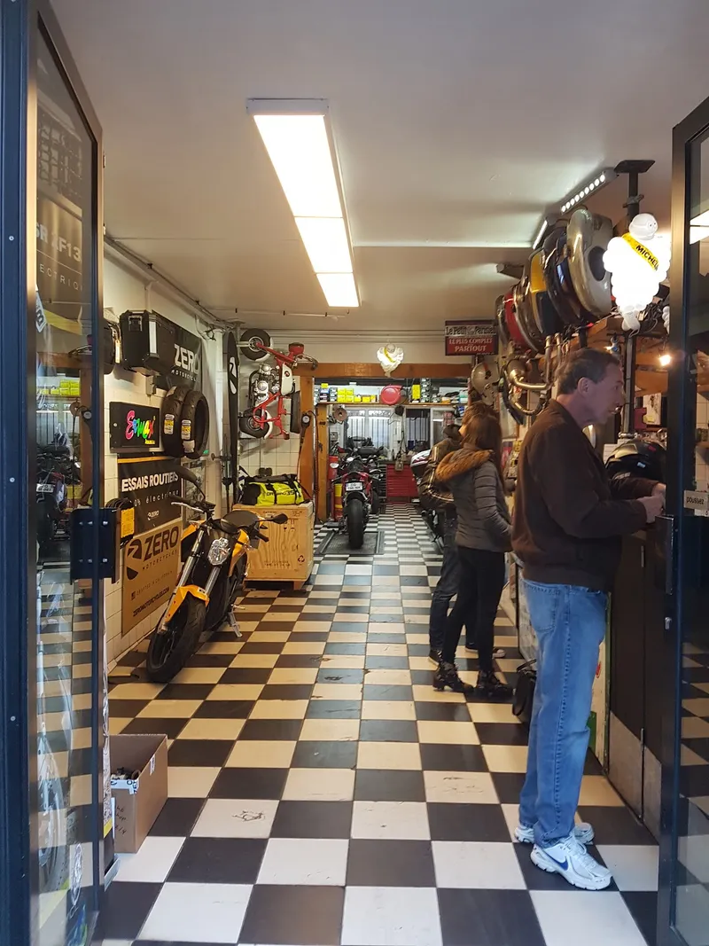 Bike Shop Sphere