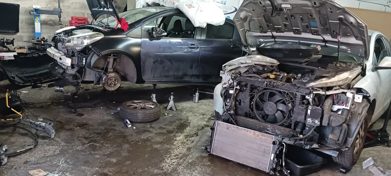 Garage LA SOLUTION MÉCANIQUE CARROSSIER