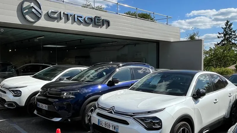 CITROËN STELLANTIS &YOU VERSAILLES