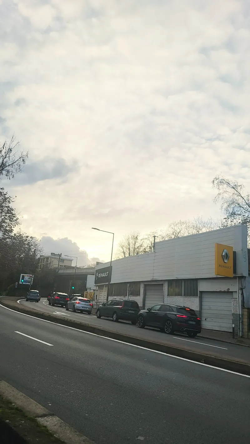 New Normandy garage