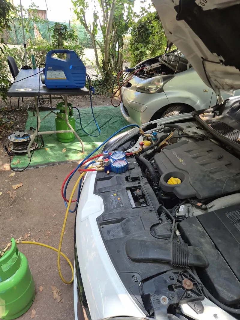 Recharge Clim Auto - Saint-Cloud