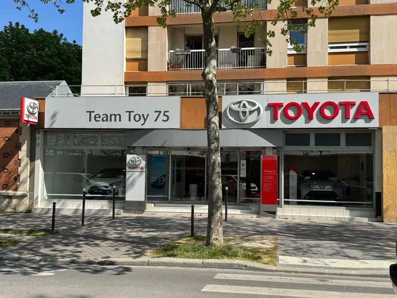 Toyota-Team Toy 75