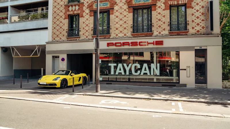 Centre Porsche Paris 16