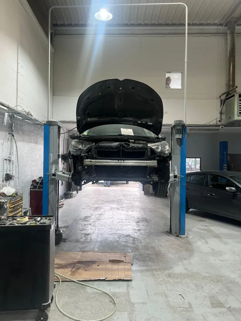 CARROSSERIE DE CHAMPS