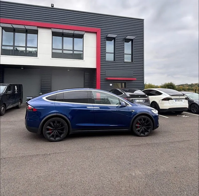 EV-TECH CENTER