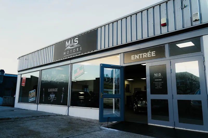 M.I.S Motors