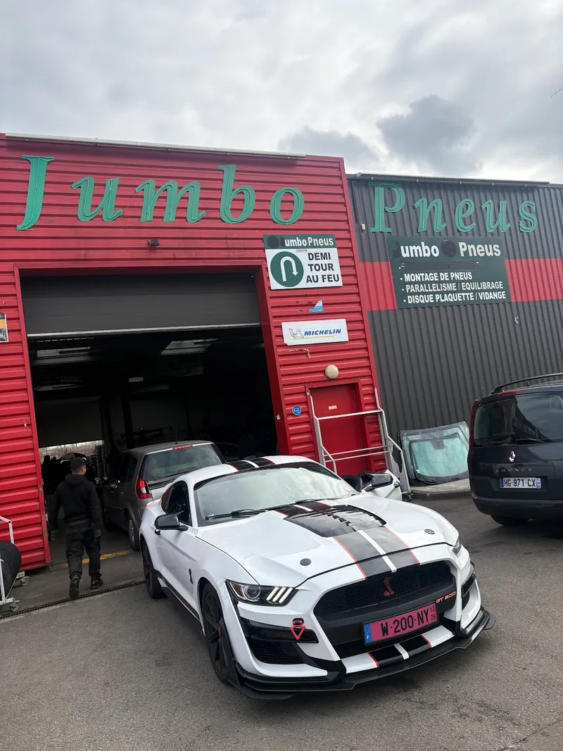 JUMBO PNEUS 78 - Trappes