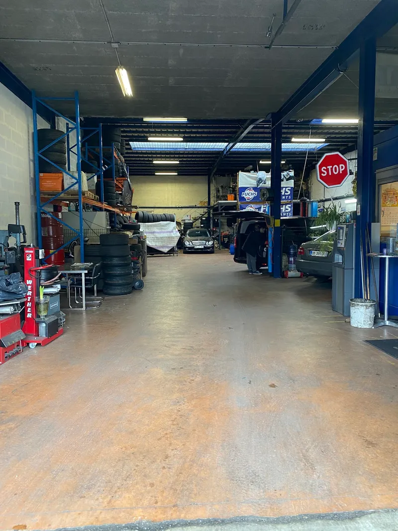 Saphir Auto