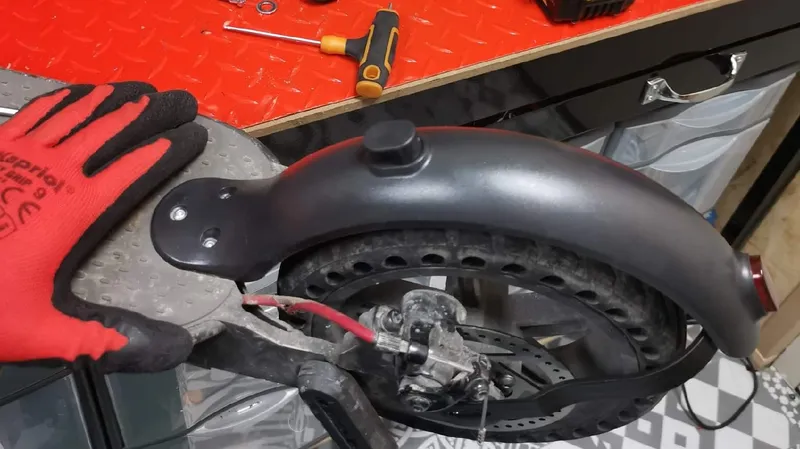 SOS REPARATION TROTTINETTE
