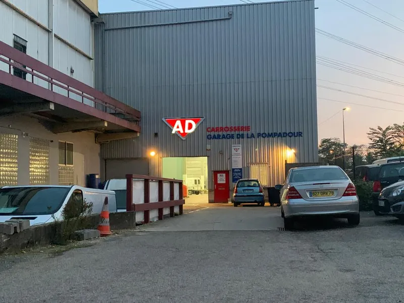 Carrosserie DE LA POMPADOUR