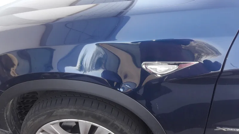 LH AUTO 95 DÉBOSSELAGE SANS PEINTURE A DOMICILE